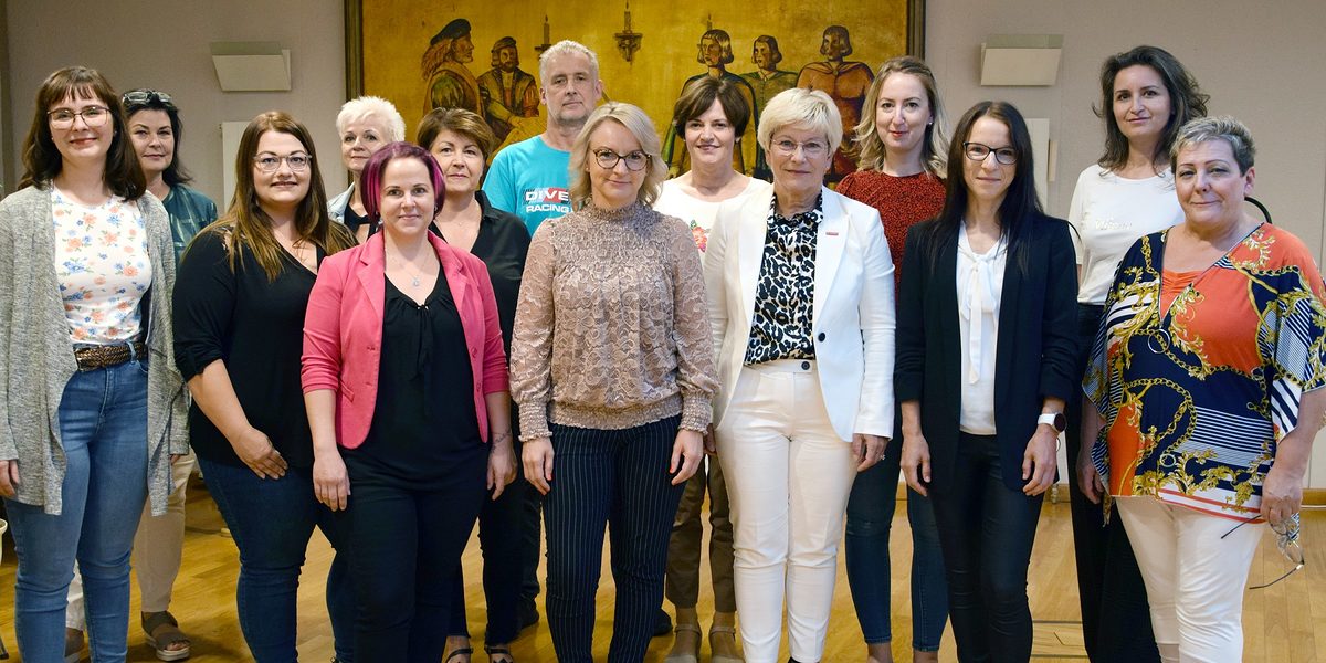 Presse Kosmetikerinnen Innung trifft sich