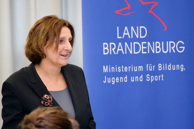 Gymnasium Plus Handwerk 2023 mit Bildungsministerin