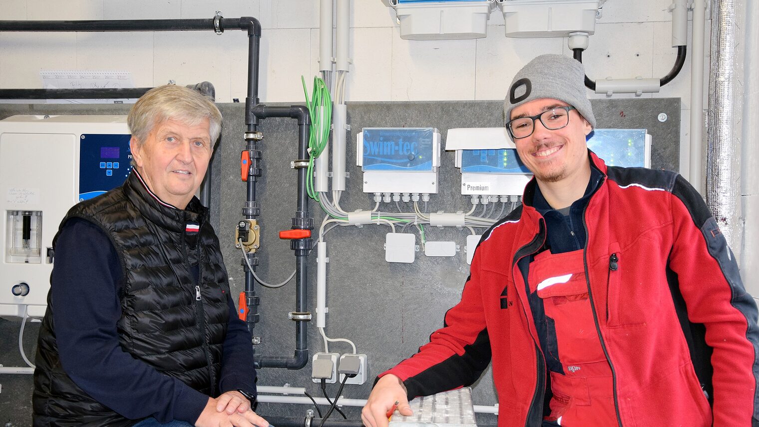 Lehrling des Monats Oktober 2024 Elektroinstallateurmeister_Dietmar_Mogschan_Malcom_Hugler