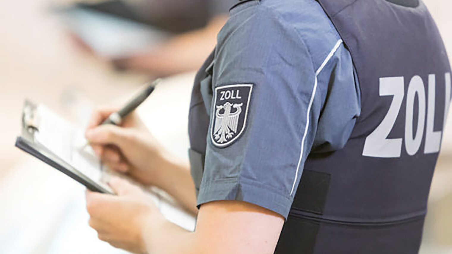 FKS, Finanzkontrolle Schwarzarbeit, Gastronomie, Illegale Beschäftigung, Koch, Köche, Küche