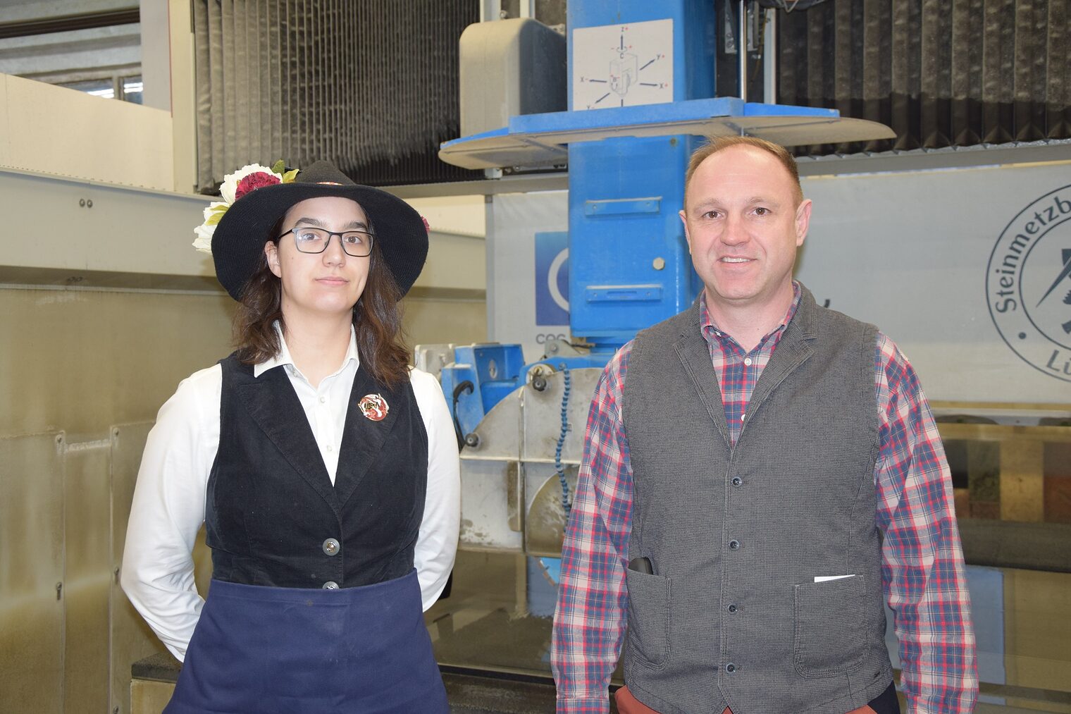 Leonie_Hunger_Denny_Weber_CNC_Fräse