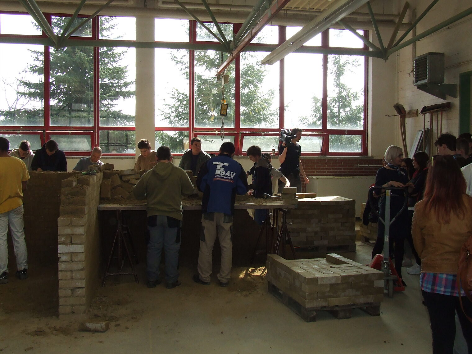 Besuch der Werkstätten im Lehrbauhof Großräschen