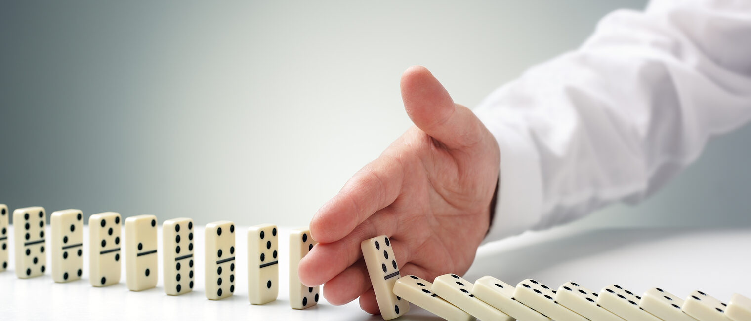 Reihe Domino stop