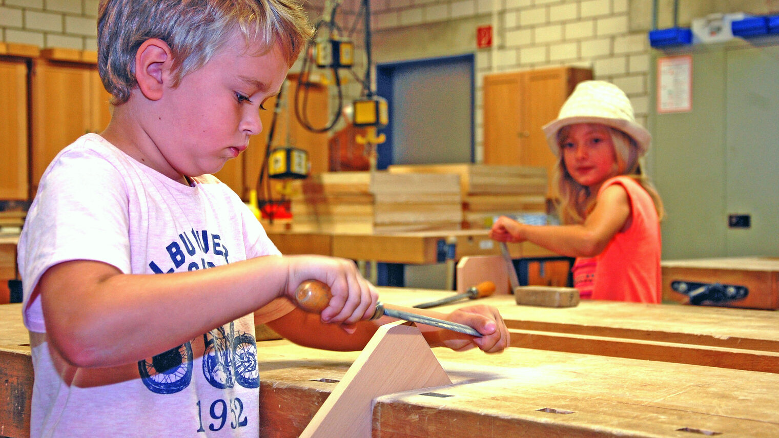 Hortkinder testen Handwerk