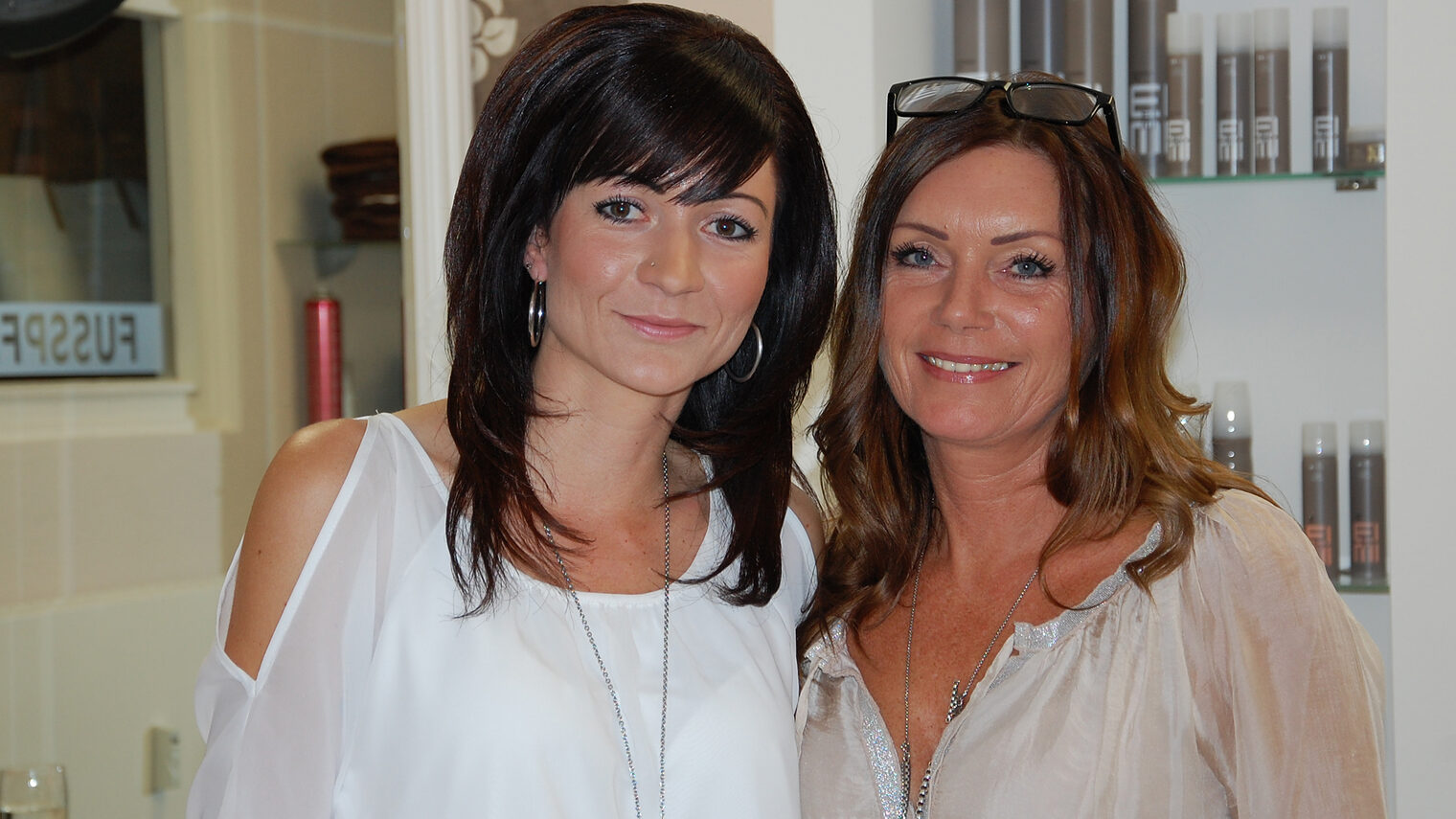 Claudine Schmidt und Annett Godeck_internet