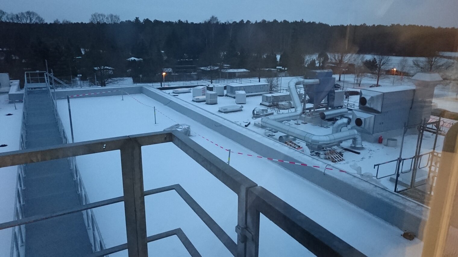 Winter Stoppt Dacharbeiten