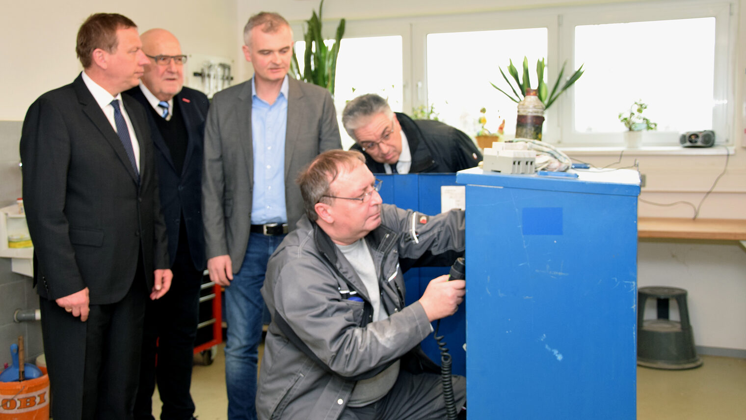 Elektro Rimpel GmbH wird von Landrat Jaschinski besucht