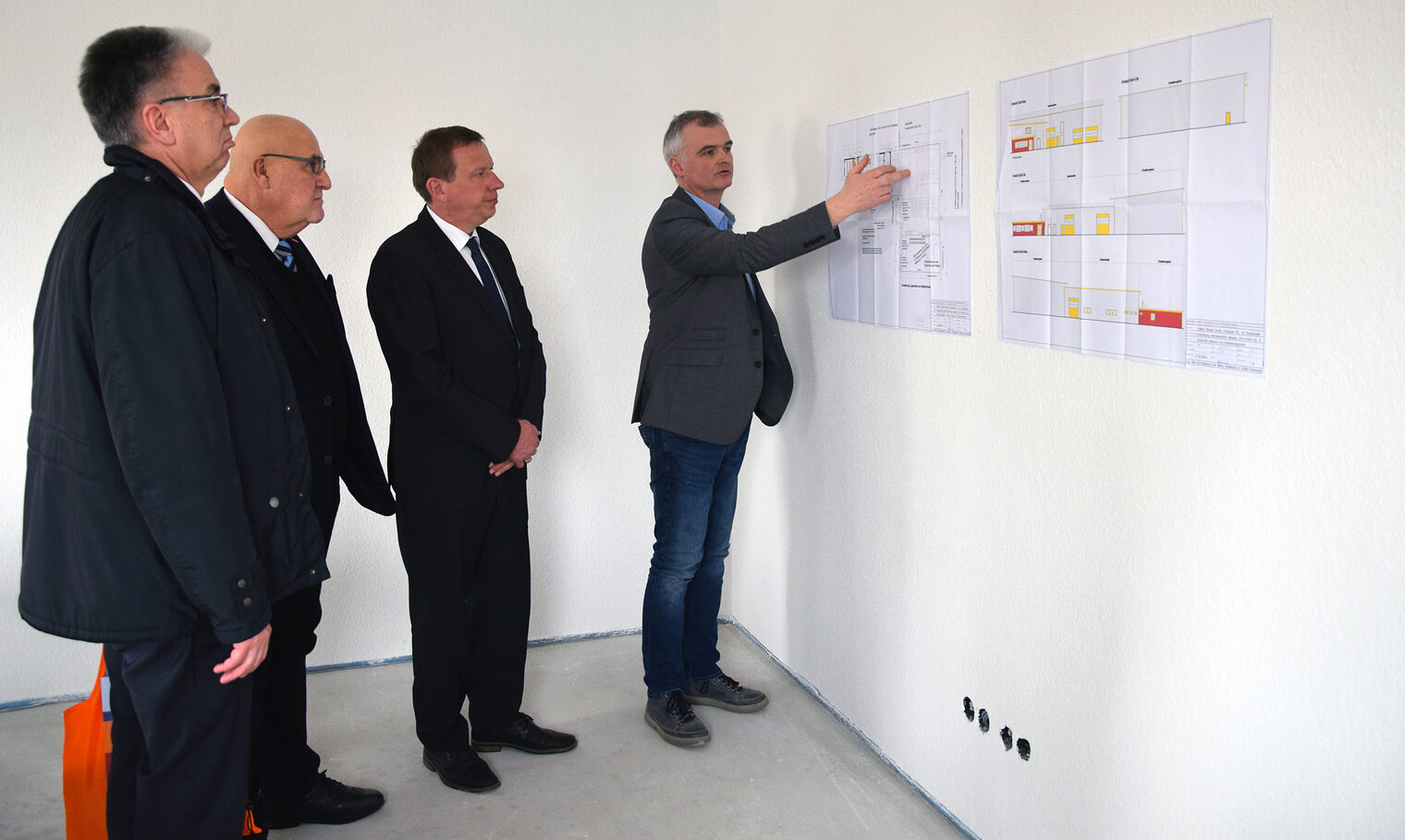 Elektro Rimpel GmbH wird von Landrat Jaschinski besucht