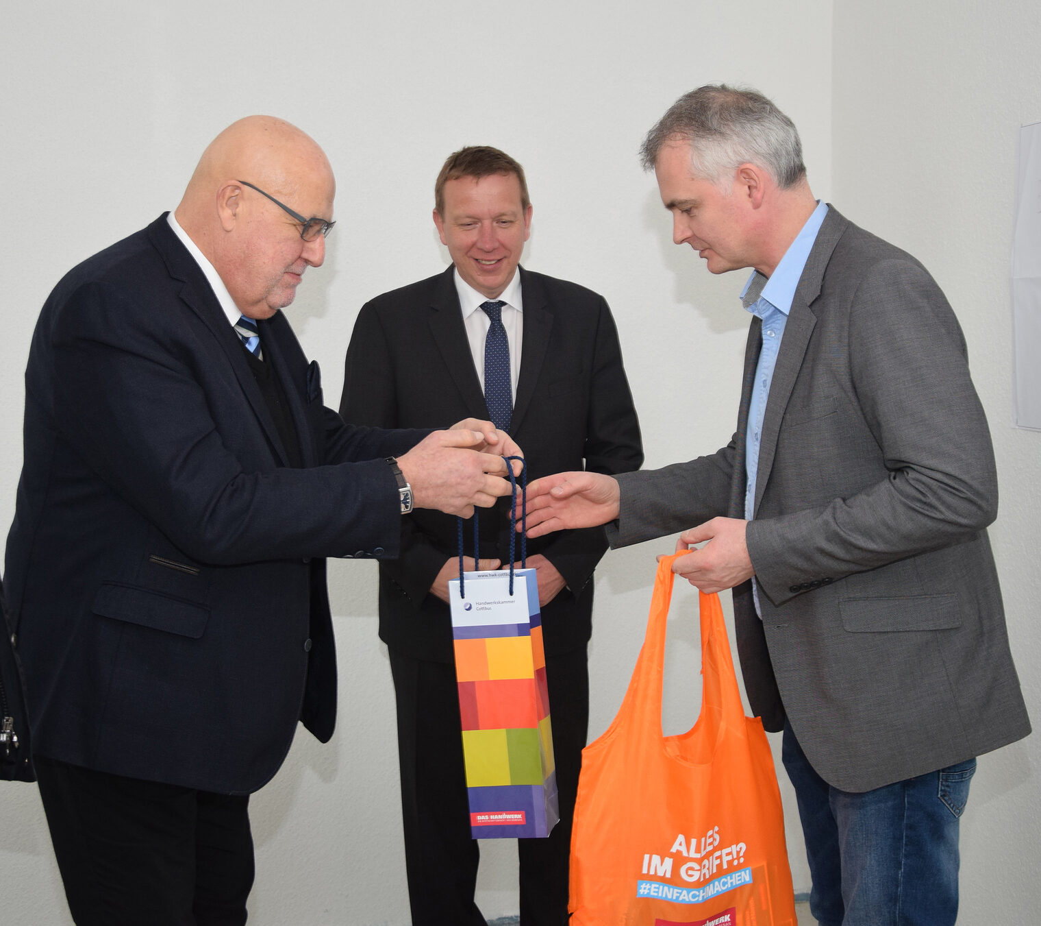 Elektro Rimpel GmbH wird von Landrat Jaschinski besucht
