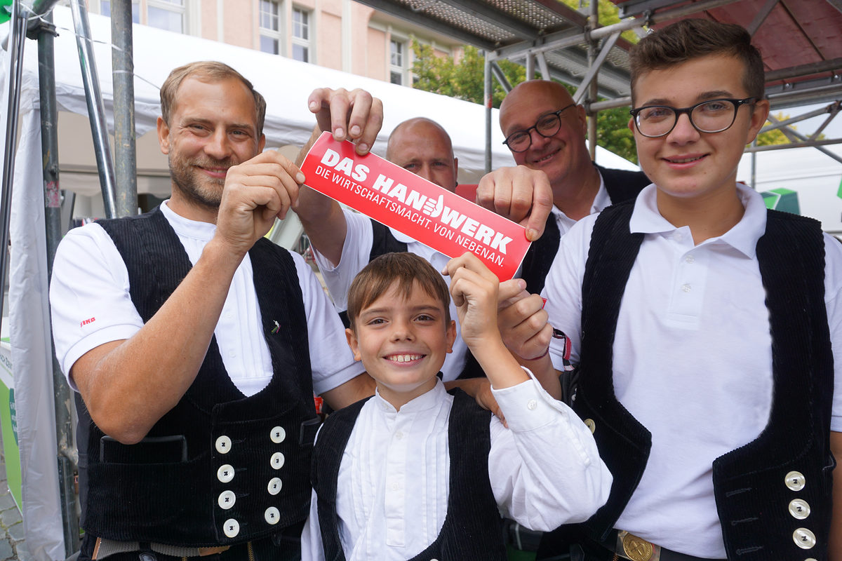 Wir kleben fürs Handwerk