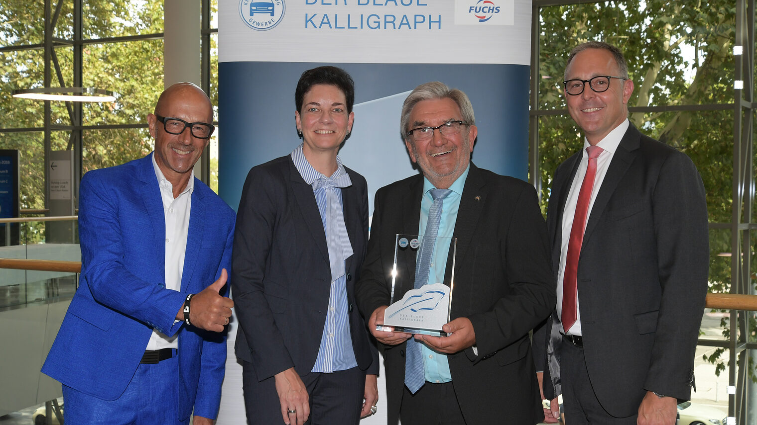 Hans Peter Lange Gewinner Ehrenkalligraph 2018