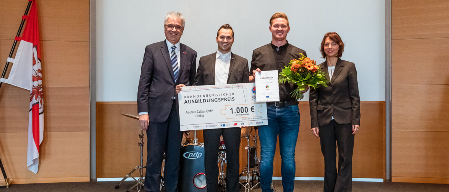 Landesausbildungspreis für die Autohaus Cottbus GmbH