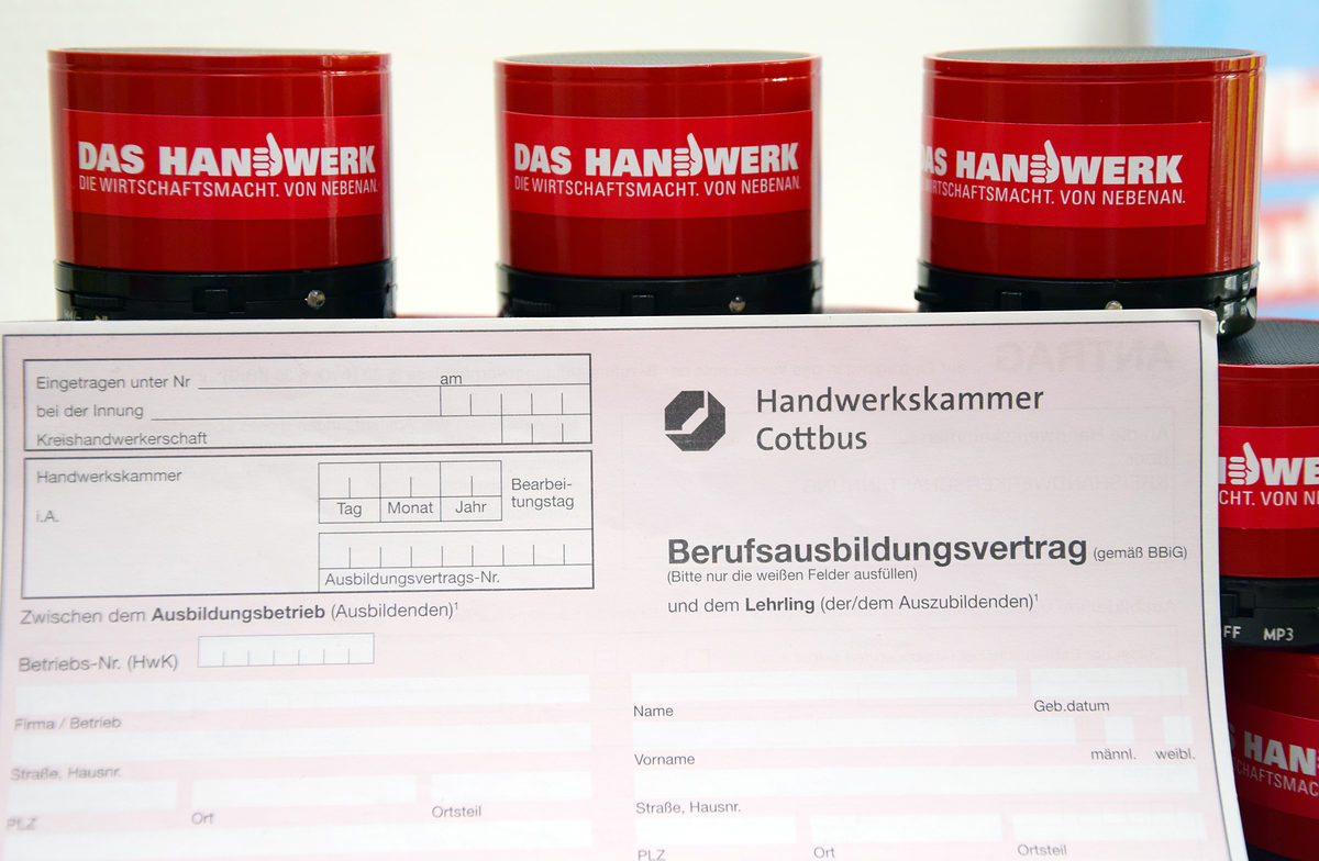 Ausbildung Lautsprecher Bewerbung Ausbildungsoffensive 2019