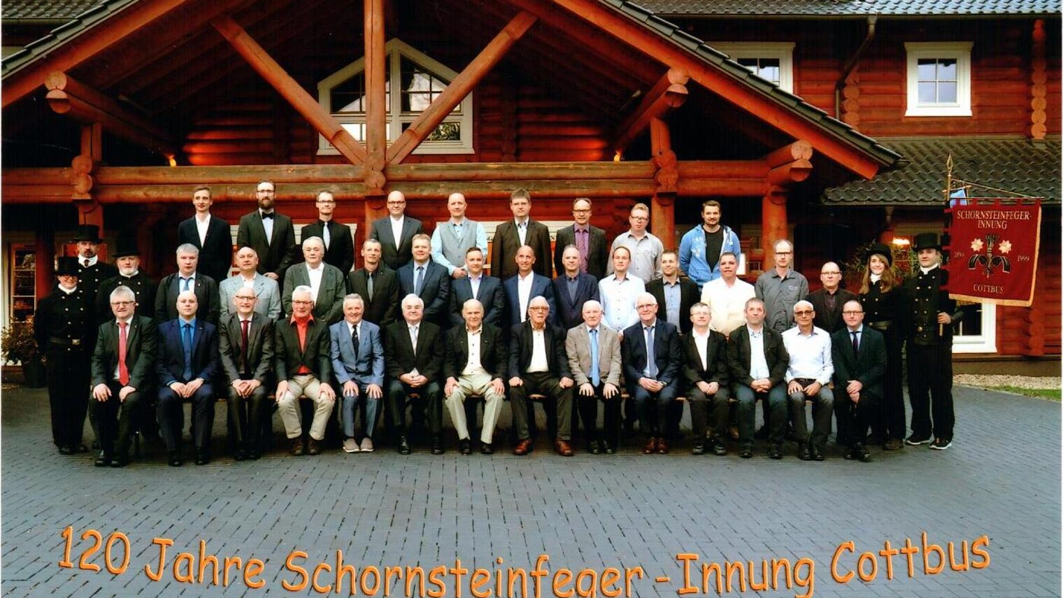 Meister 120 Jahre Schornsteinfegerinnung