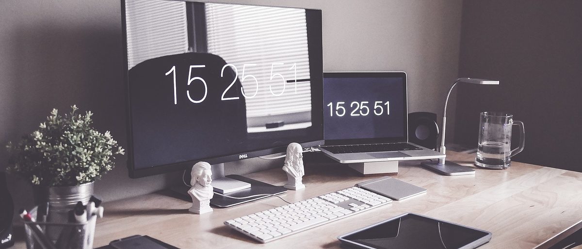 home-office-1867761_1920 home-office-1867761_1920
